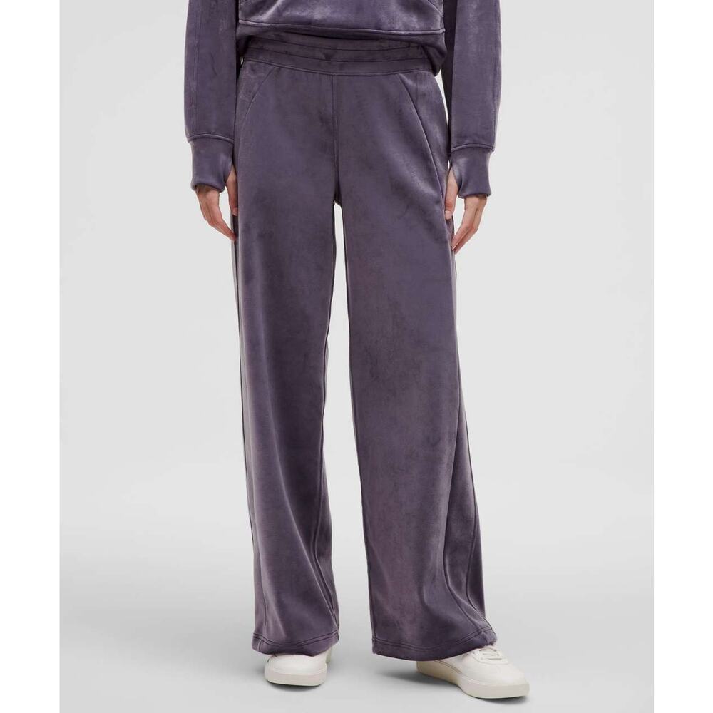 Lululemon Scuba Mid-Rise Wide-Leg Pant Velvet Nightfall Women's Size XXXS NWT
